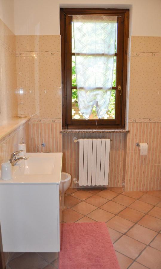 B&B Sarita'S Rooms 帕维亚卡尔特修道院 外观 照片