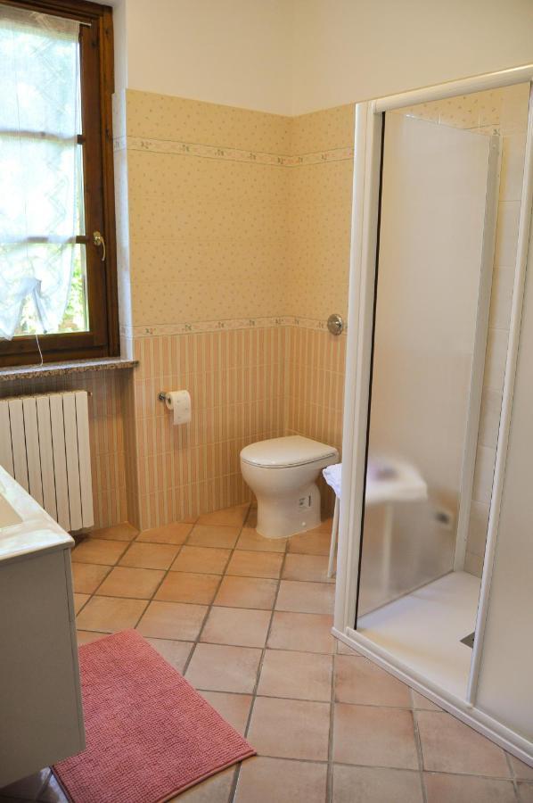 B&B Sarita'S Rooms 帕维亚卡尔特修道院 外观 照片